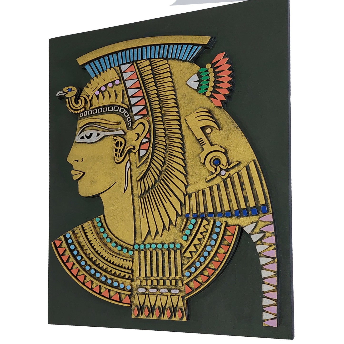 Cleopatra - relief din lemn