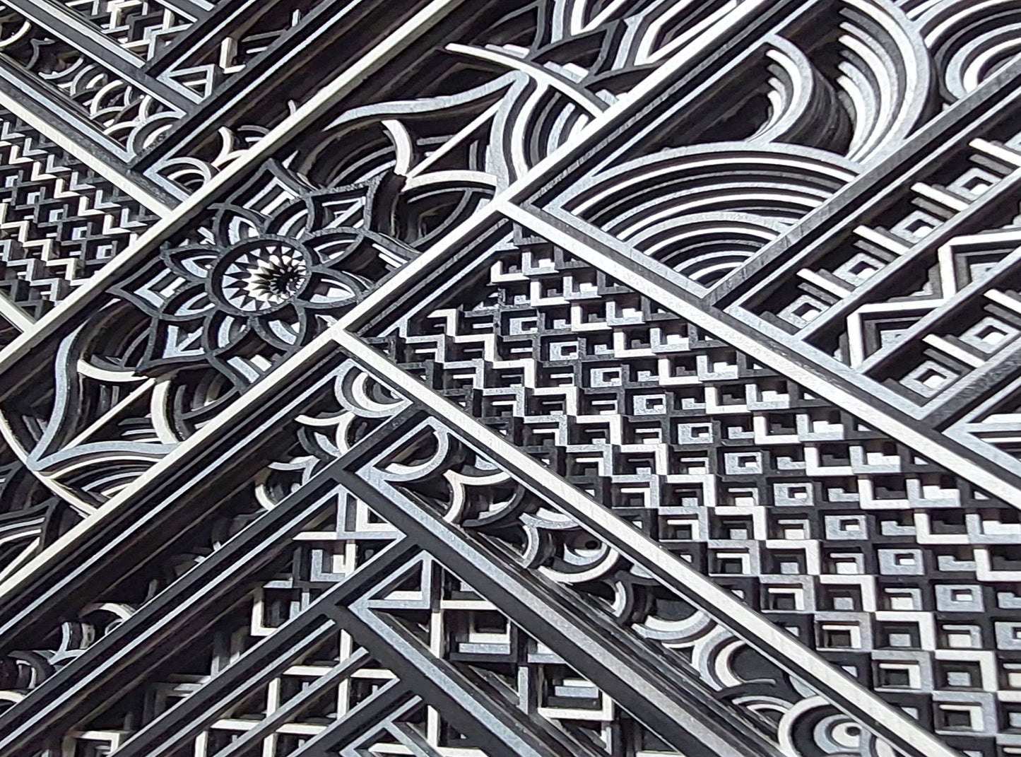 Hermes - mandala din lemn