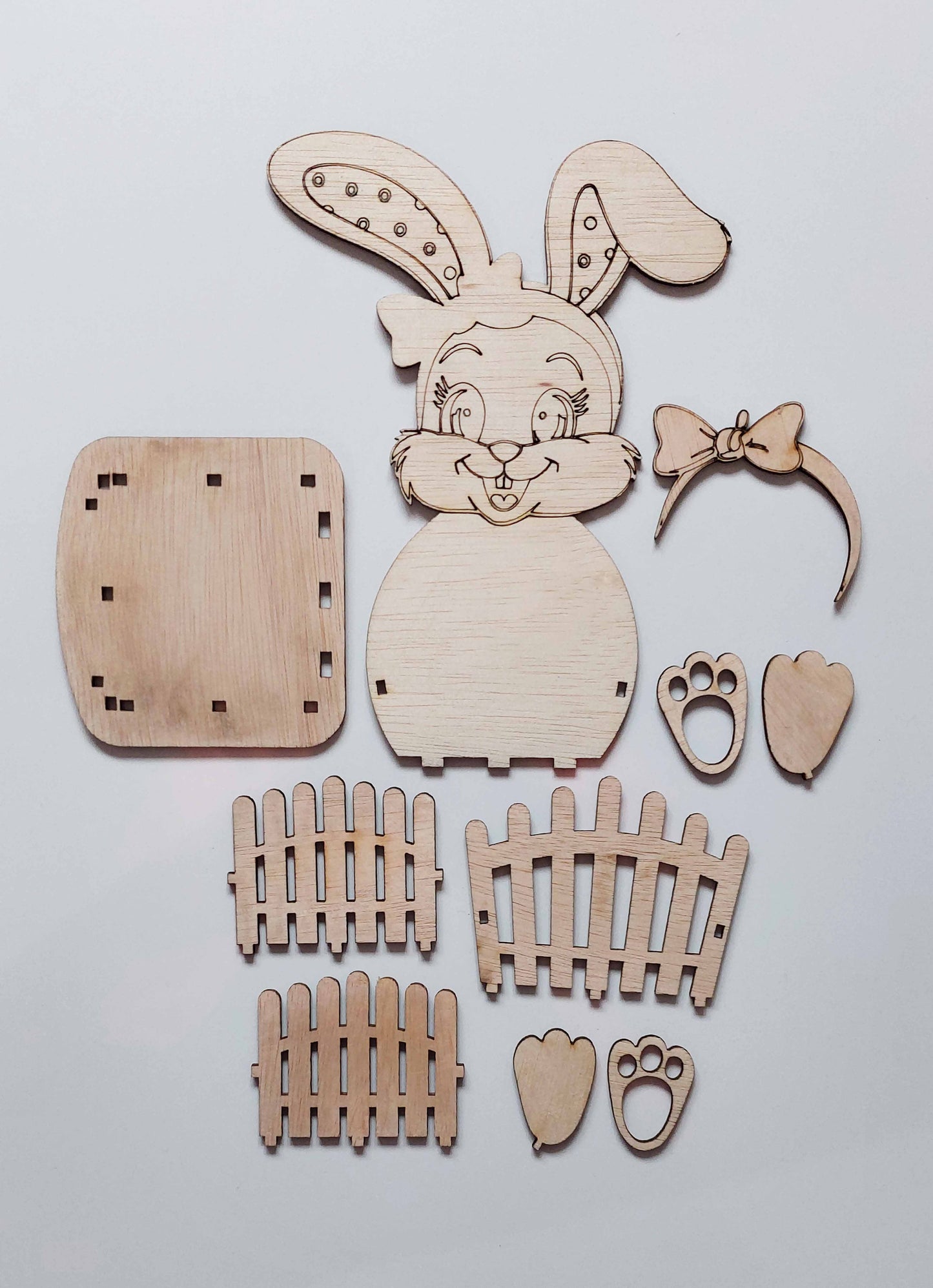 Miss Bunny - Suport pentru ouă de Paște