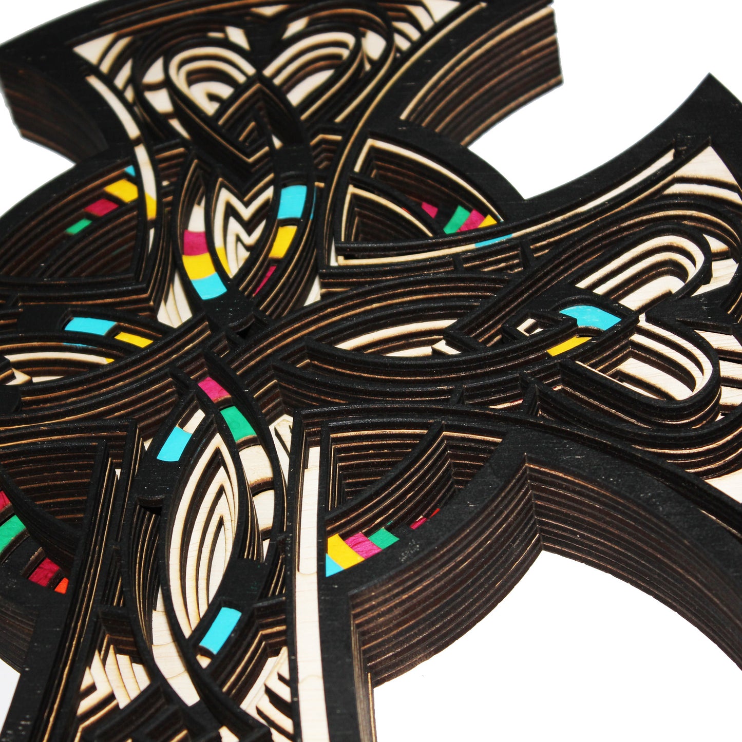 Crucea celtică - mandala din lemn