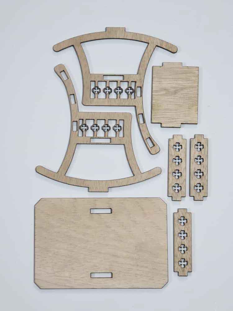 Balansoarul lui Moș Crăciun 13x13x9 cm