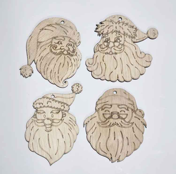 Set de 4 figurine Moș Crăciun 10x8 cm